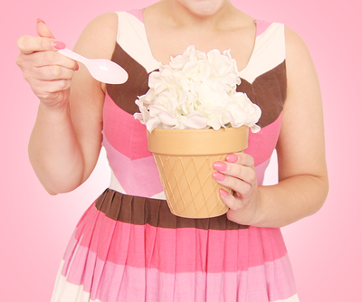 DIY ice cream cone flower pot