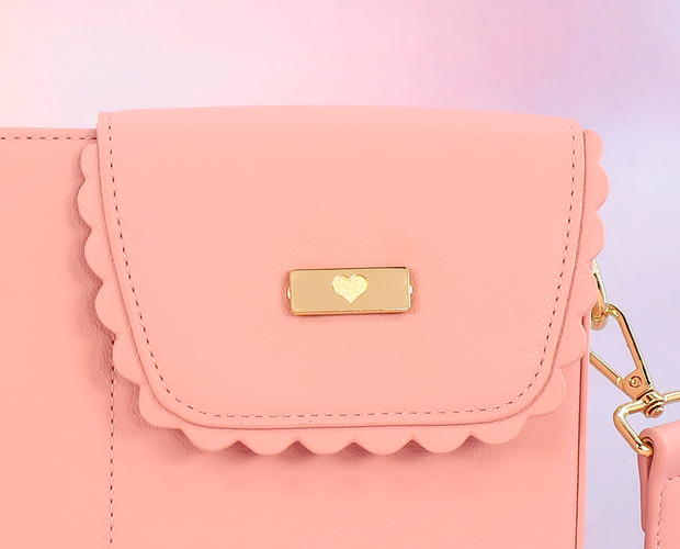 Gold heart bar purse charm