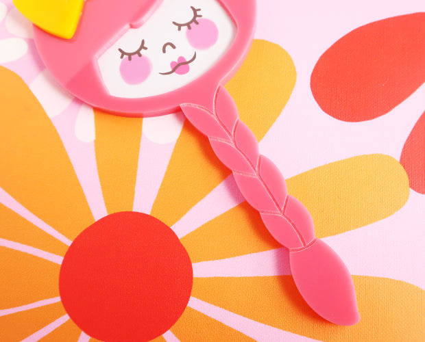 Retro inspired hand mirror