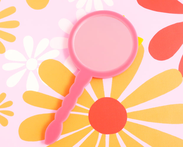 Retro inspired hand mirror