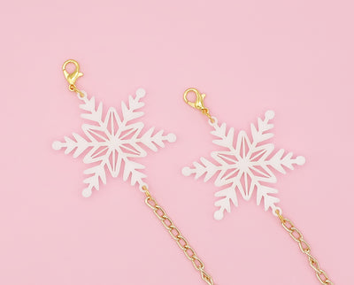 Snowflakes face mask chain